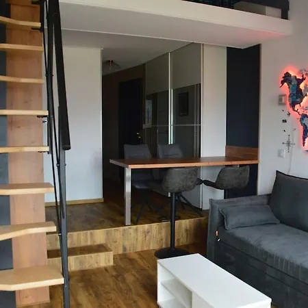 Appartement Mini-duplex Cosy Avec Magnifique Vue *